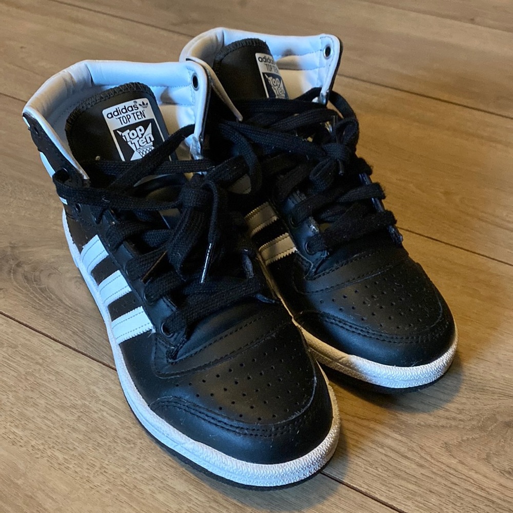 Big Boys Hi-Top Adidas 👟
